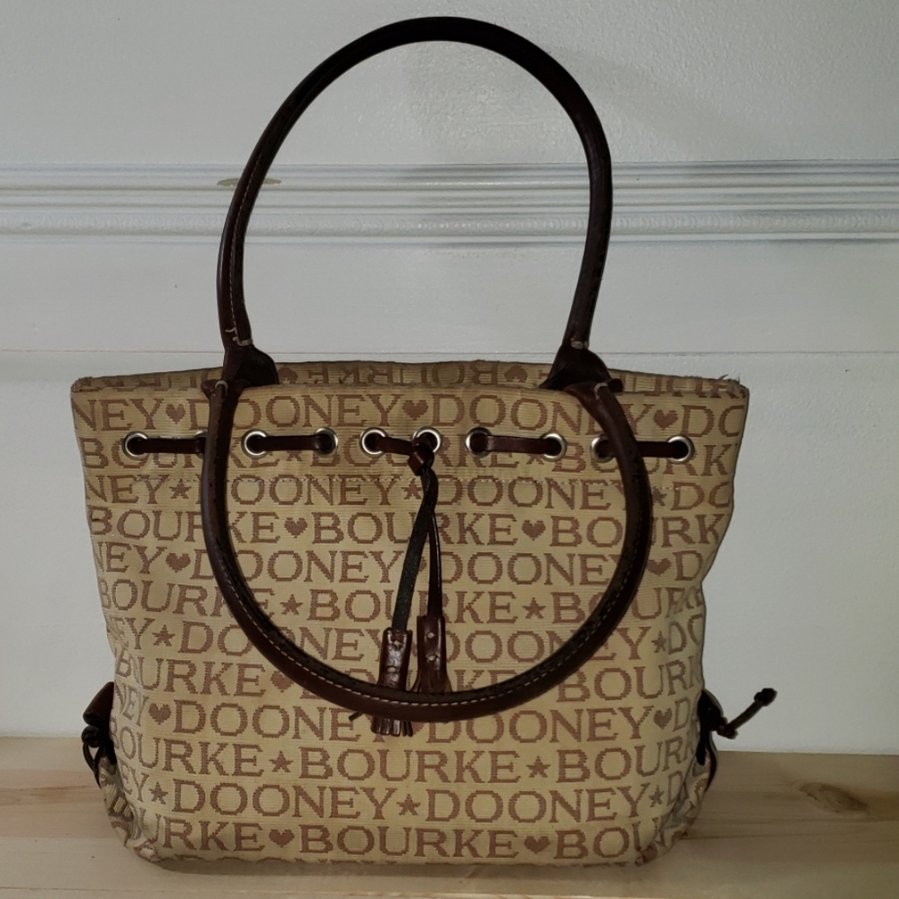 Dooney & Bourke Bag  - 172
